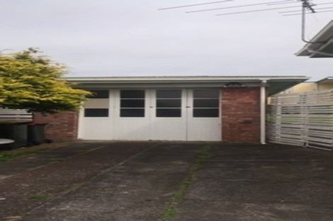 Photo of property in 4 Cornwall Road, Papatoetoe, Auckland, 2025