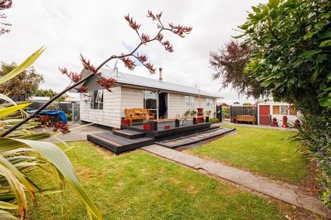 Photo of property in 24 Barton Street, Marton, 4710