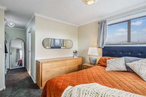 Photo of property in 166 Mark Avenue, Grenada Village, Wellington, 6037