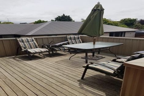 Photo of property in 73 Arthur Street, Seaview, Timaru, 7910