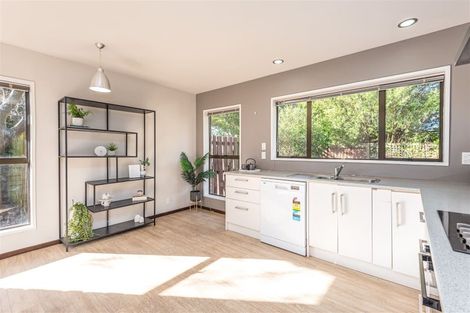 Photo of property in 11 Muir Avenue, Halswell, Christchurch, 8025