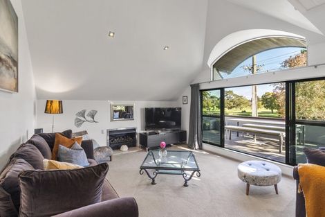 Photo of property in 56a Wairoa Road, Narrow Neck, Auckland, 0624