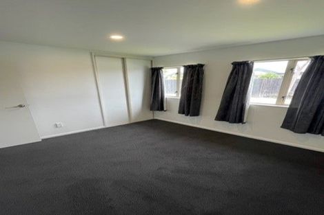 Photo of property in 9 Ashtead Lane, Sockburn, Christchurch, 8042