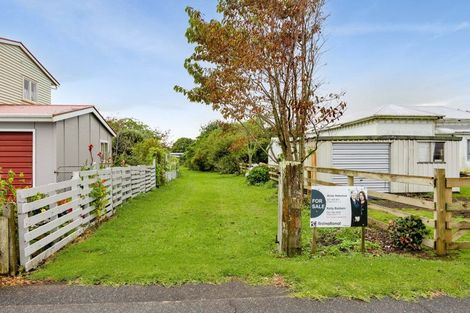 Photo of property in 194 Egmont Street, Patea, 4520