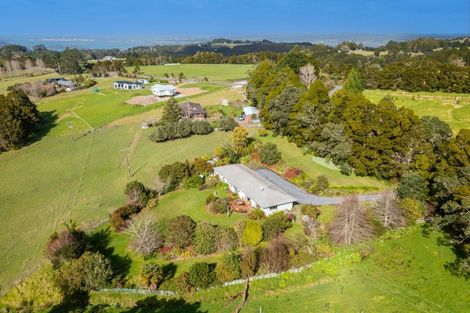 Photo of property in 398 Owhiwa Road, Parua Bay, Onerahi, 0192