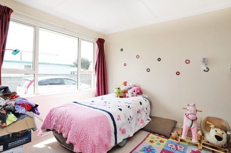 Photo of property in 23 Kowhai Avenue, Hargest, Invercargill, 9810