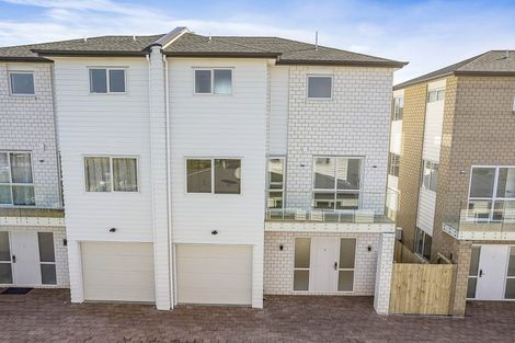 Photo of property in 46b Elliot Street, Howick, Auckland, 2014