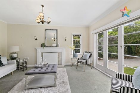 Photo of property in 28 Marina Grove, Hutt Central, Lower Hutt, 5010