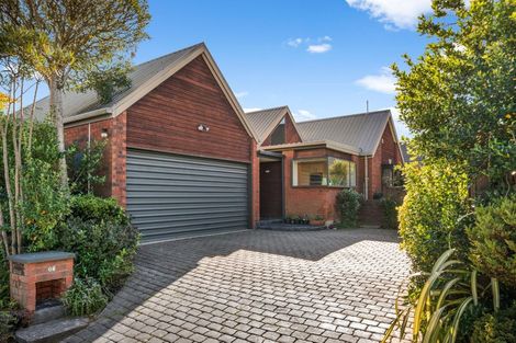 Photo of property in 2/6 Cricklewood Place, Avonhead, Christchurch, 8042