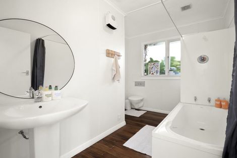 Photo of property in 14 Upland Street, Helensburgh, Dunedin, 9010