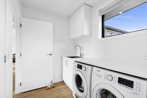 Photo of property in 2 Mahoe Close, Upper Moutere, 7173