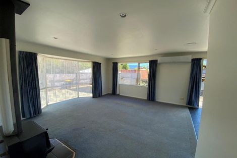 Photo of property in 30 Feary Crescent, Takaka, 7110