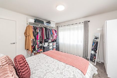 Photo of property in 43 Rangiora Street, Castlecliff, Whanganui, 4501