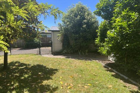 Photo of property in 32 Kowhai Avenue, Rangiora, 7400