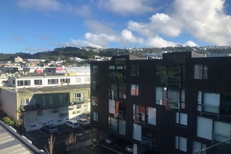 Photo of property in Nouvo Apartments, 5e/21 Rugby Street, Mount Cook, Wellington, 6021
