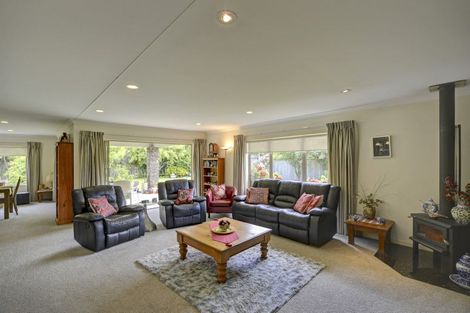 Photo of property in 5 Tararua Crescent, Carterton, 5713