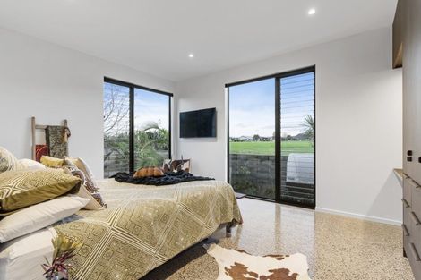 Photo of property in 621b Harbour View Road, Whangamata, 3620