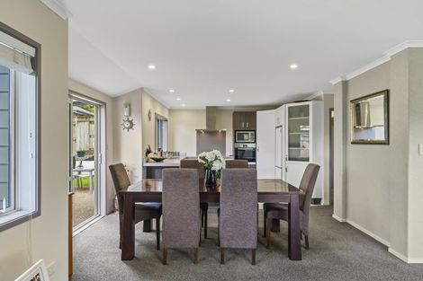 Photo of property in 61 Bathurst Crescent, Pyes Pa, Tauranga, 3112