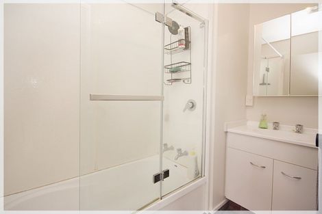 Photo of property in 17 Aru Street, Tangimoana, 4822