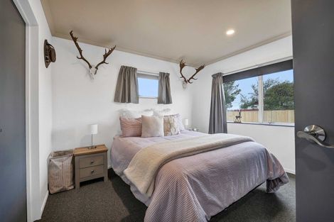 Photo of property in 75 Tauhuri Street, Manaia, 4612