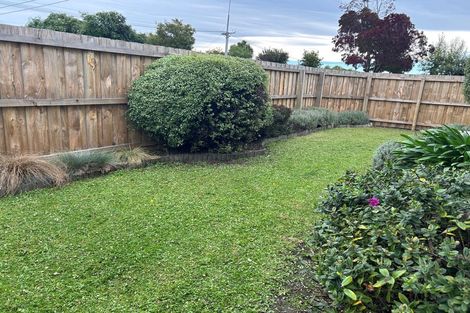 Photo of property in 1/176 Sawyers Arms Road, Bishopdale, Christchurch, 8053