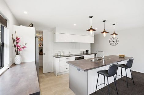 Photo of property in 902 Cashmere Road, Halswell, Christchurch, 8025