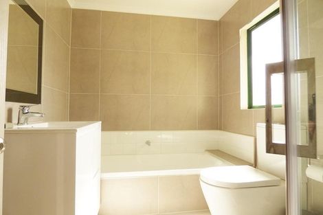 Photo of property in 1/35 Pah Road, Papatoetoe, Auckland, 2025