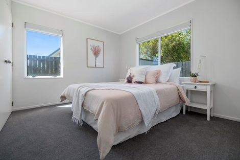 Photo of property in 27 Balmacewen Place, Mount Maunganui, 3116