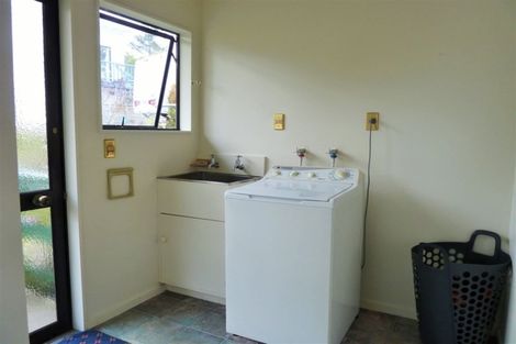 Photo of property in 68 Windsor Drive, Tairua, 3508
