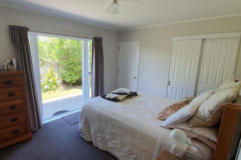 Photo of property in 155 Summerhill Drive, Fitzherbert, Palmerston North, 4410