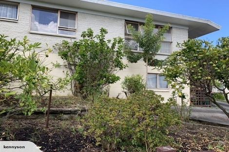 Photo of property in 1/164 Fisher Parade, Farm Cove, Auckland, 2012