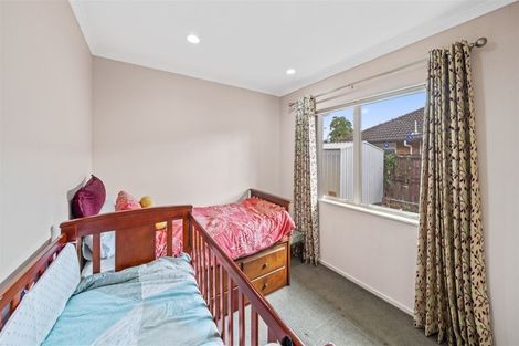 Photo of property in 4 Duckworth Road, Papakura, 2110