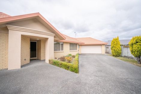 Photo of property in 6 Madison Avenue, Milson, Palmerston North, 4414