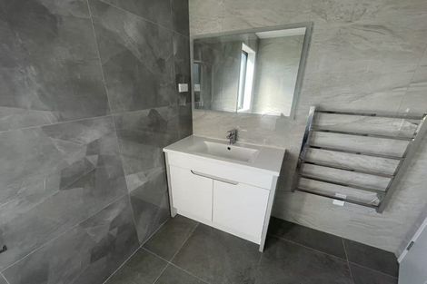 Photo of property in 1/63 Cambridge Terrace, Papatoetoe, Auckland, 2025