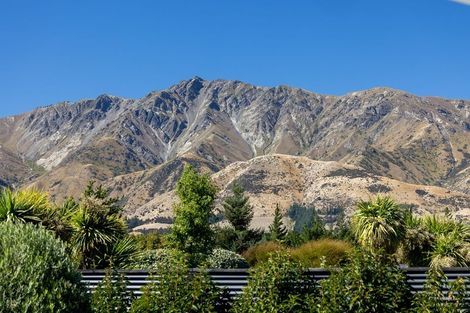 Photo of property in 21 Sam John Place, Lake Hawea, 9382