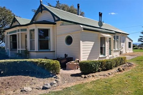 Photo of property in 9 Pukio Road East, Dyerville, Martinborough, 5781
