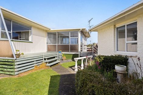 Photo of property in 27 Davidson Street, Hawera, 4610