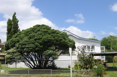 Photo of property in 1700 Great North Road, Avondale, Auckland, 1026