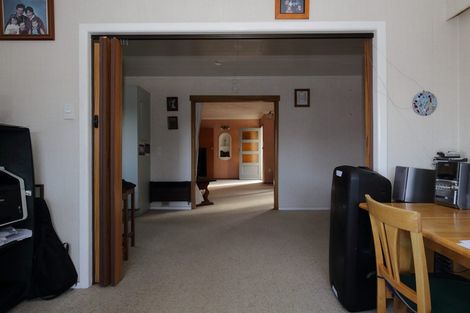 Photo of property in 14 Lysander Place, Hillcrest, Hamilton, 3216