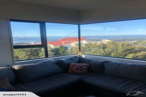 Photo of property in 26 Ashton Fitchett Drive, Brooklyn, Wellington, 6021