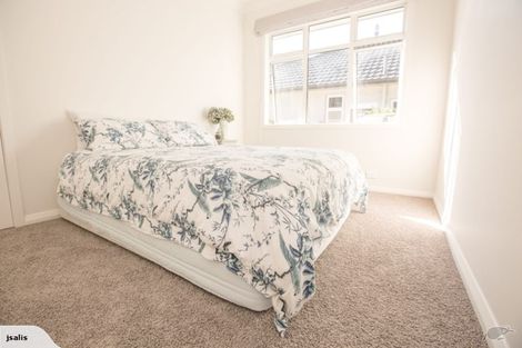 Photo of property in 3 Turi Street, Welbourn, New Plymouth, 4312