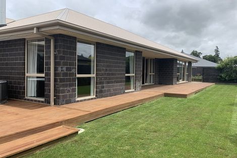 Photo of property in 5 Saint Andrews Lane, Kirwee, Darfield, 7571