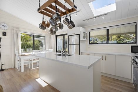 Photo of property in 136 Reotahi Road, Whangarei Heads, Whangarei, 0174