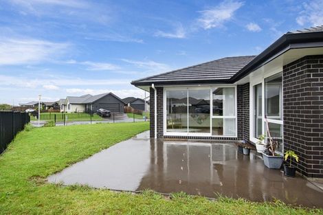 Photo of property in 2 Cascade Crescent, Tikipunga, Whangarei, 0112