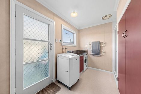 Photo of property in 410 Devon Street West, Lynmouth, New Plymouth, 4310
