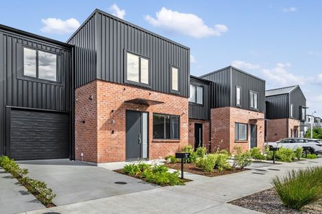 Photo of property in 71 Mangahoe Road, Mount Wellington, Auckland, 1062