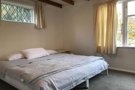 Photo of property in 15 Sunshine Avenue, Karori, Wellington, 6012