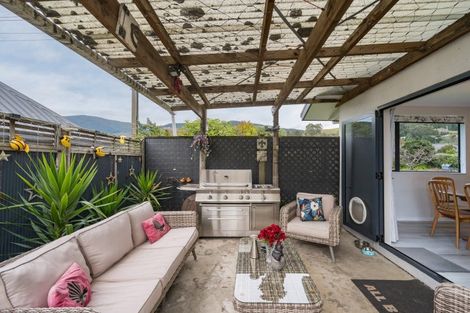 Photo of property in 338 Suffolk Road, Stoke, Nelson, 7011