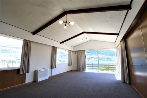 Photo of property in 681 Peninsula Road, Kelvin Heights, Queenstown, 9300