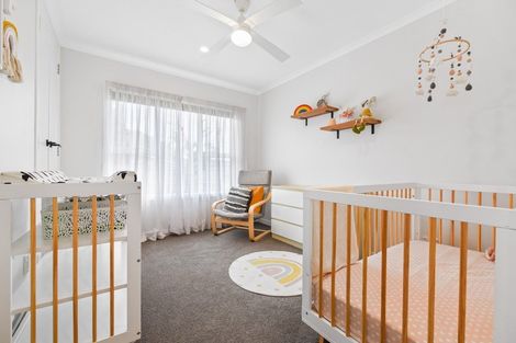 Photo of property in 33 Heath Street, St Andrews, Hamilton, 3200